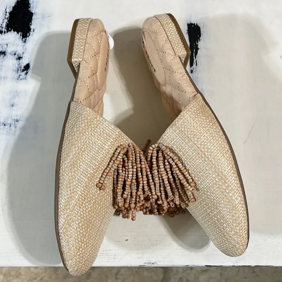 Birdies Natural Raffia Fringe Slides Size 5 NEW