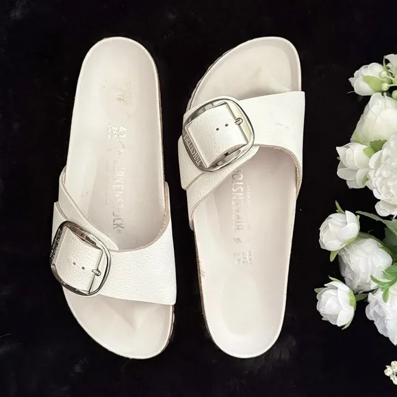 BIRKENSTOCK 41 Madrid Narrow Big Buckle Natural Leather Slides Sandals in White