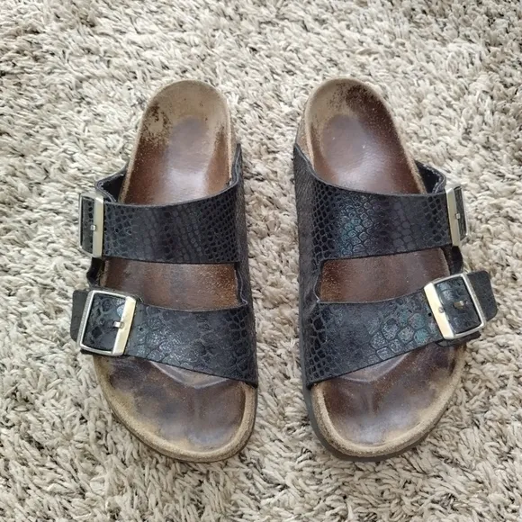 Birkenstock Arizona chameleon snake print black leather sandals sz 38/7,5