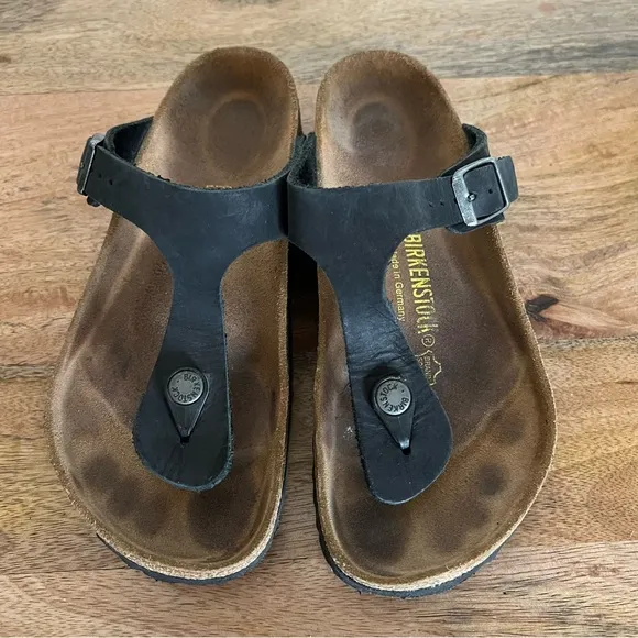 Birkenstock Black Leather Gizeh Sandals Size 6