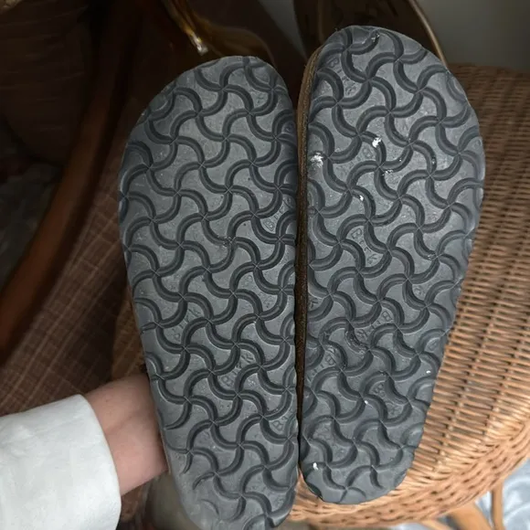Birkenstock Buckley mules/slides, size 6M
