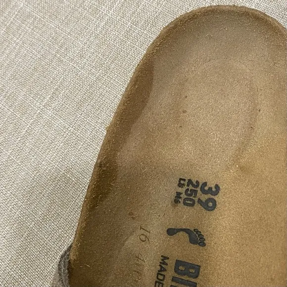 Birkenstock Oita Suede Leather Sandals