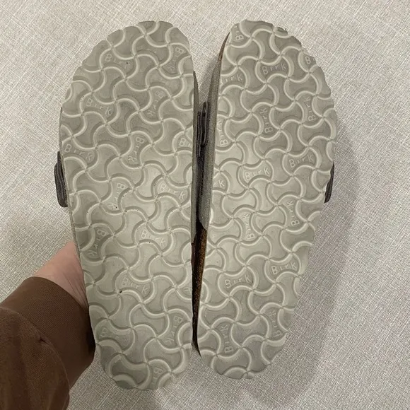 Birkenstock Oita Suede Leather Sandals