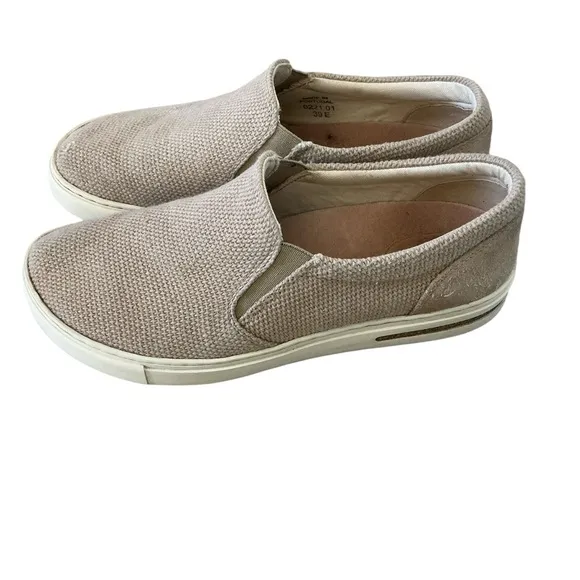 Birkenstock Oswego slip on canvas loafers shoes casual men’s beige shoes Sz 39