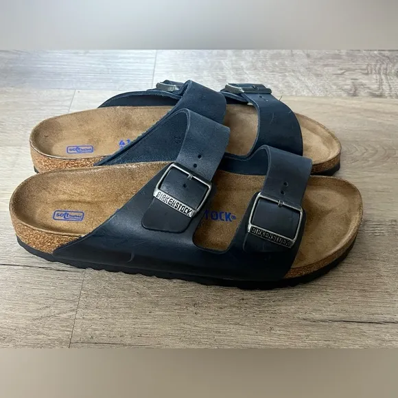 BIRKENSTOCK’S ARIZONA BLUE LEATHER SANDALS SIZE 41 / 10