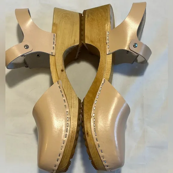 Bjork ALMA Size 41 Nude Swedish Wood Clog Leather Sandals