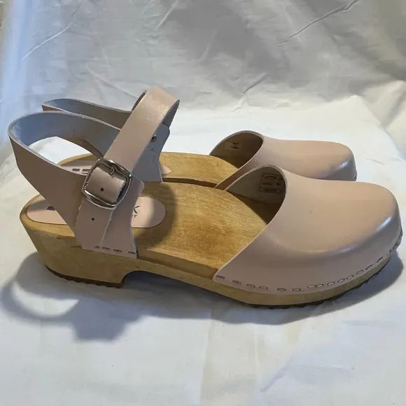 Bjork ALMA Size 41 Nude Swedish Wood Clog Leather Sandals