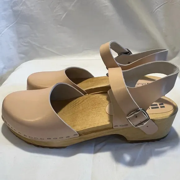 Bjork ALMA Size 41 Nude Swedish Wood Clog Leather Sandals