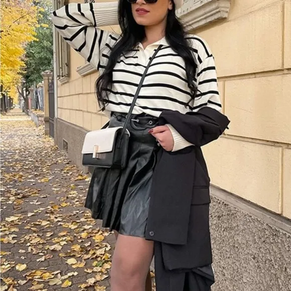 Black and white striped collared V-neck premium sweater