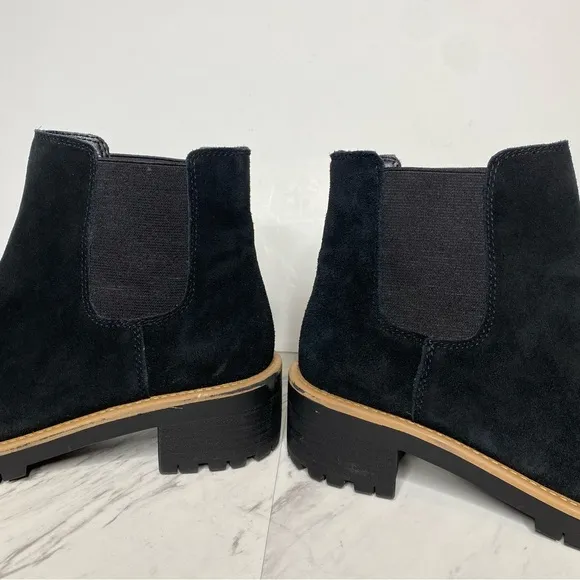Blondo Matilda Black Suede Chelsea Boot 8 1/2 M