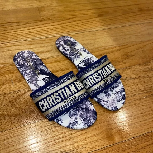 Blue slides