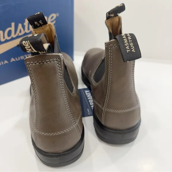 Blundstone 1469 Men’s Chelsea Leather Ankle Boots