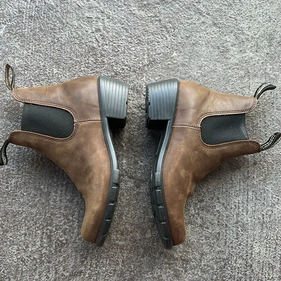Blundstone Leather Suede Chelsea Boots