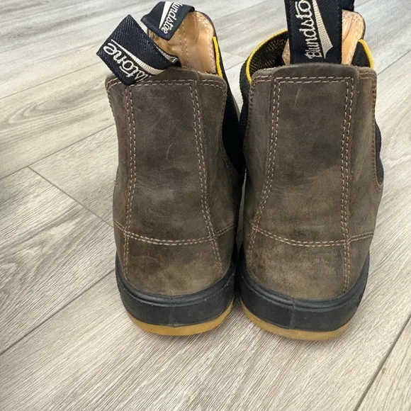 Blundstone Mens Size 11 Rustic Brown/Mustard Chelsea Boots