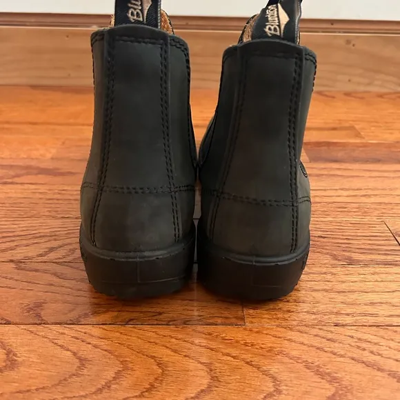 Blundstone Women’s Black Chelsea Boots (Rustic Black, Size 8.5)