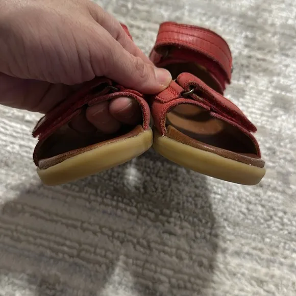 Bobux Kids Sz 26 Red Leather i-Walk Driftwood Strap Sandals