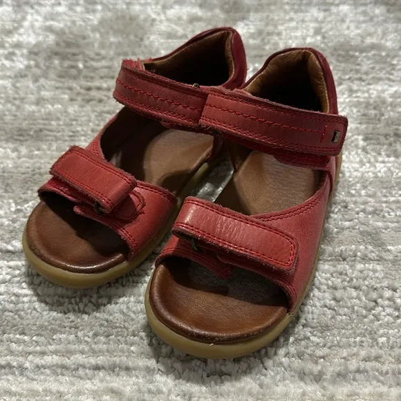 Bobux Kids Sz 26 Red Leather i-Walk Driftwood Strap Sandals