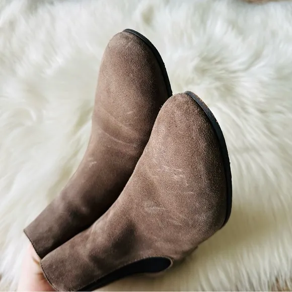 Boemos Italian Suede Grey Ankle Chelsea Boots Sz 8