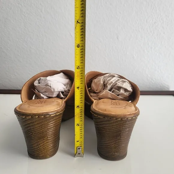 Born Coney Brown Leather Sandals.