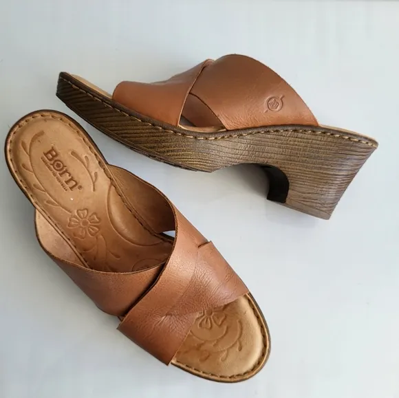 Born Coney Brown Leather Sandals.