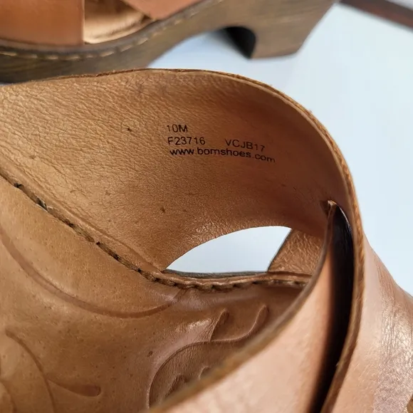 Born Coney Brown Leather Sandals.