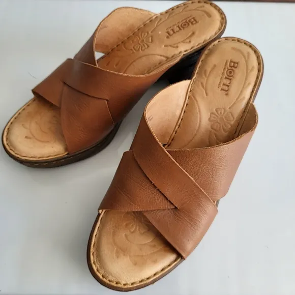 Born Coney Brown Leather Sandals.