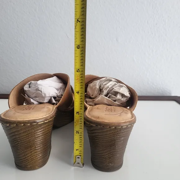 Born Coney Brown Leather Sandals.