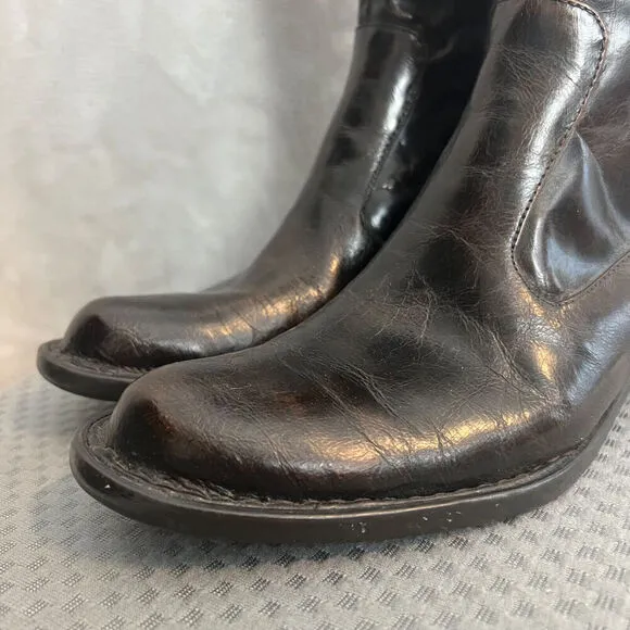 Born Crown Boots Womens 7.5 Brown Distressed Leather Tall Side Zip Outdoors