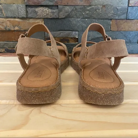 BORN • Madira Sandal in Taupe Suede - New In Box! Size 9 / 40.5