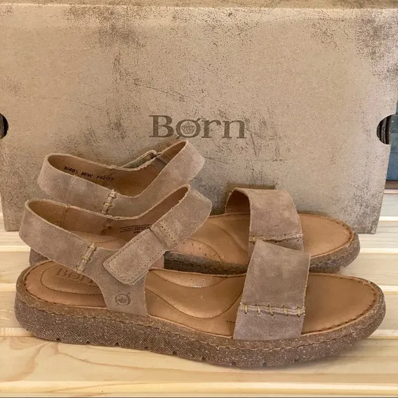 BORN • Madira Sandal in Taupe Suede - New In Box! Size 9 / 40.5