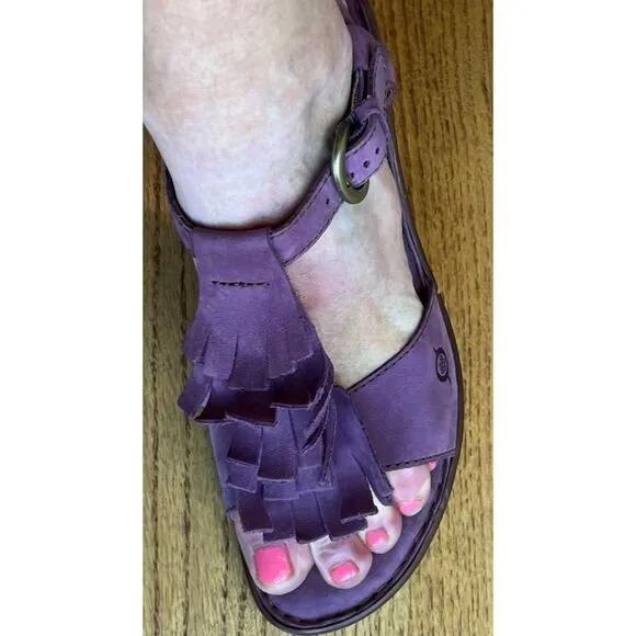 Born Mauve Purple Leather Fringe Tassel Heels Sandals Size 8