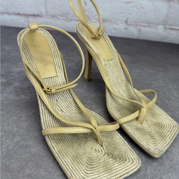 BOTTEGA VENETA - Leather/Jute Strappy Sandals - Size 38