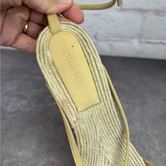 BOTTEGA VENETA - Leather/Jute Strappy Sandals - Size 38