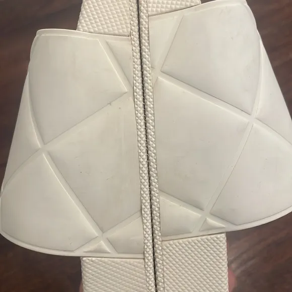 Bottega Veneta Men’s off white “sea salt” rubber slides
