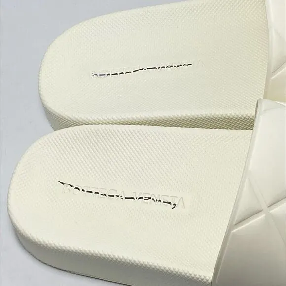 Bottega Veneta Quilted Rubber Pool Slides size 41