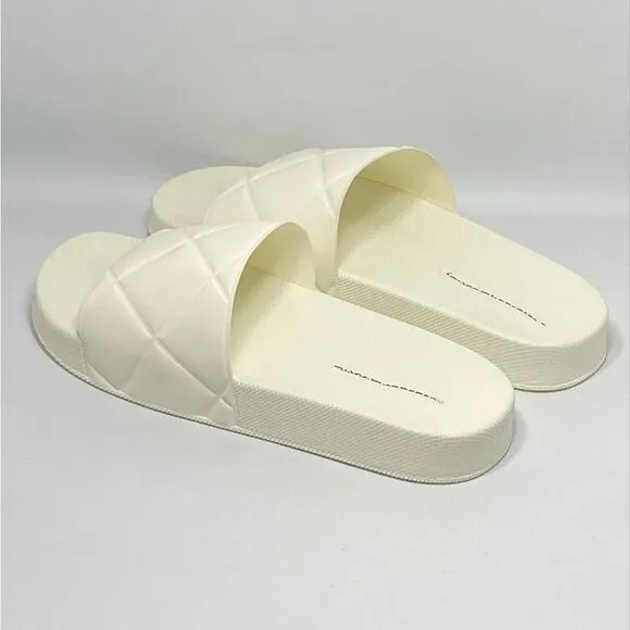 Bottega Veneta Quilted Rubber Pool Slides size 41
