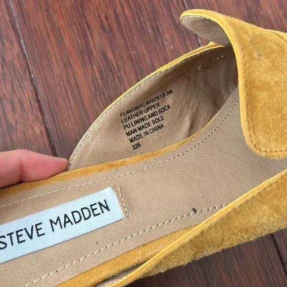 BRAND NEW - Steve Madden - Mule Flats - Size 8.5 Never Worn - Tan / Camel Suede