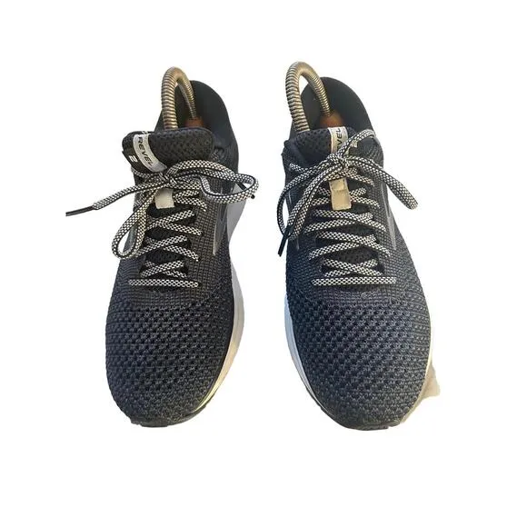 Brooks Revel 2 Sneakers Womans Size US 8.5 Black Knitted Upper White Sole