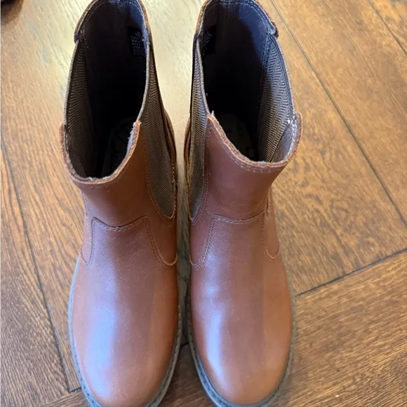 Brown Leather Chelsea Boots-NWOT