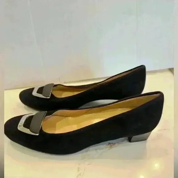 BRUNATE WOMEN'S SUEDE EFFECT FLATS-BLACK-with SILVER BUCKLE SZ 38(EU)
