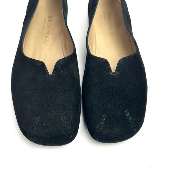 Bruno Magli Black Suede Ballet Flats size 36 US 6 Excellent