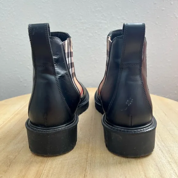 BURBERRY Check Panel Leather Chelsea Boots