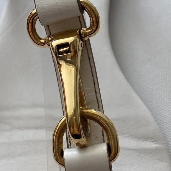 Burberry White Leather Horse Clip Thong Sandals 40