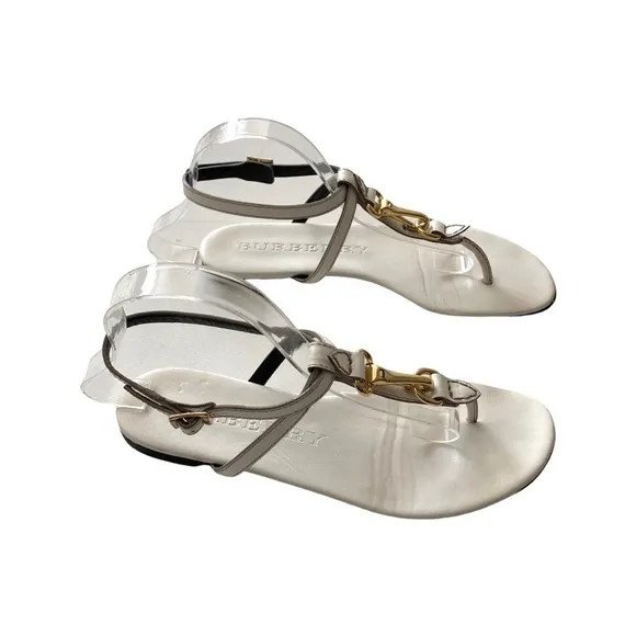 Burberry White Leather Horse Clip Thong Sandals 40