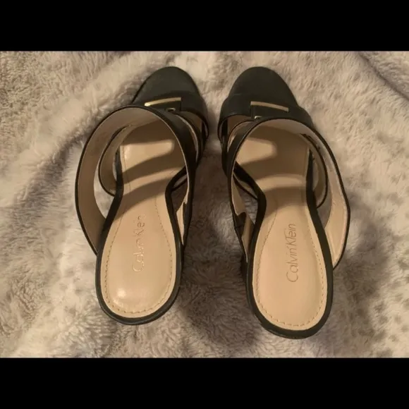 Calvin Klein Sandals , Black,size 5.5