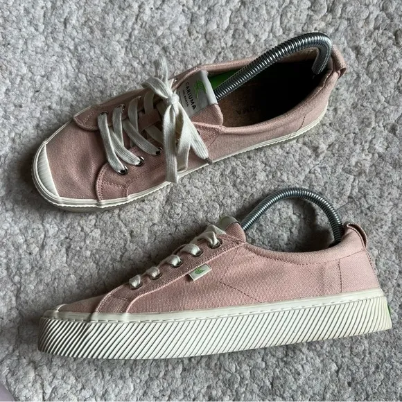 Cariuma Rio Brazil Unisex Rose Canvas OCA LOW Lace Up Platform Sneakers Size 8