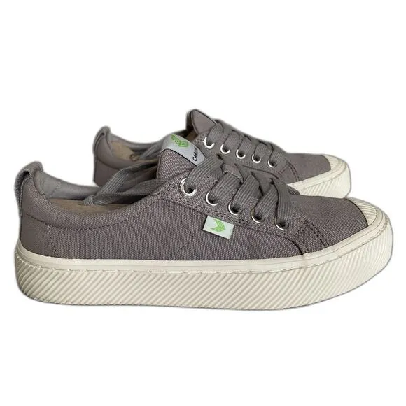 Cariuma Unisex Oca Low Gray Canvas Tennis Shoes Eco-Friendly Sz W5.5/M4