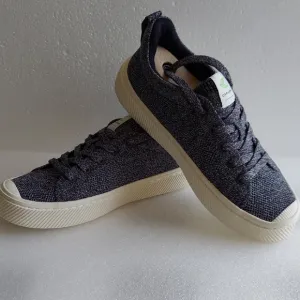 Cariuma Womens Size 7.5 IBI Knit Sneakers Stone Grey