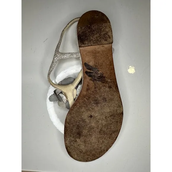 Chanel Flower Thong Sandal Ankle Strap Leather Silver Size 36 - AMPUTEE SINGLE