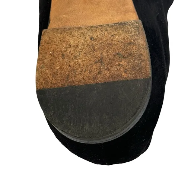 Chloe Lauren scalloped suede ballet flats woman’s SZ. 6